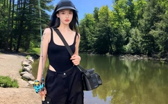 野蛮な交配の女骑士